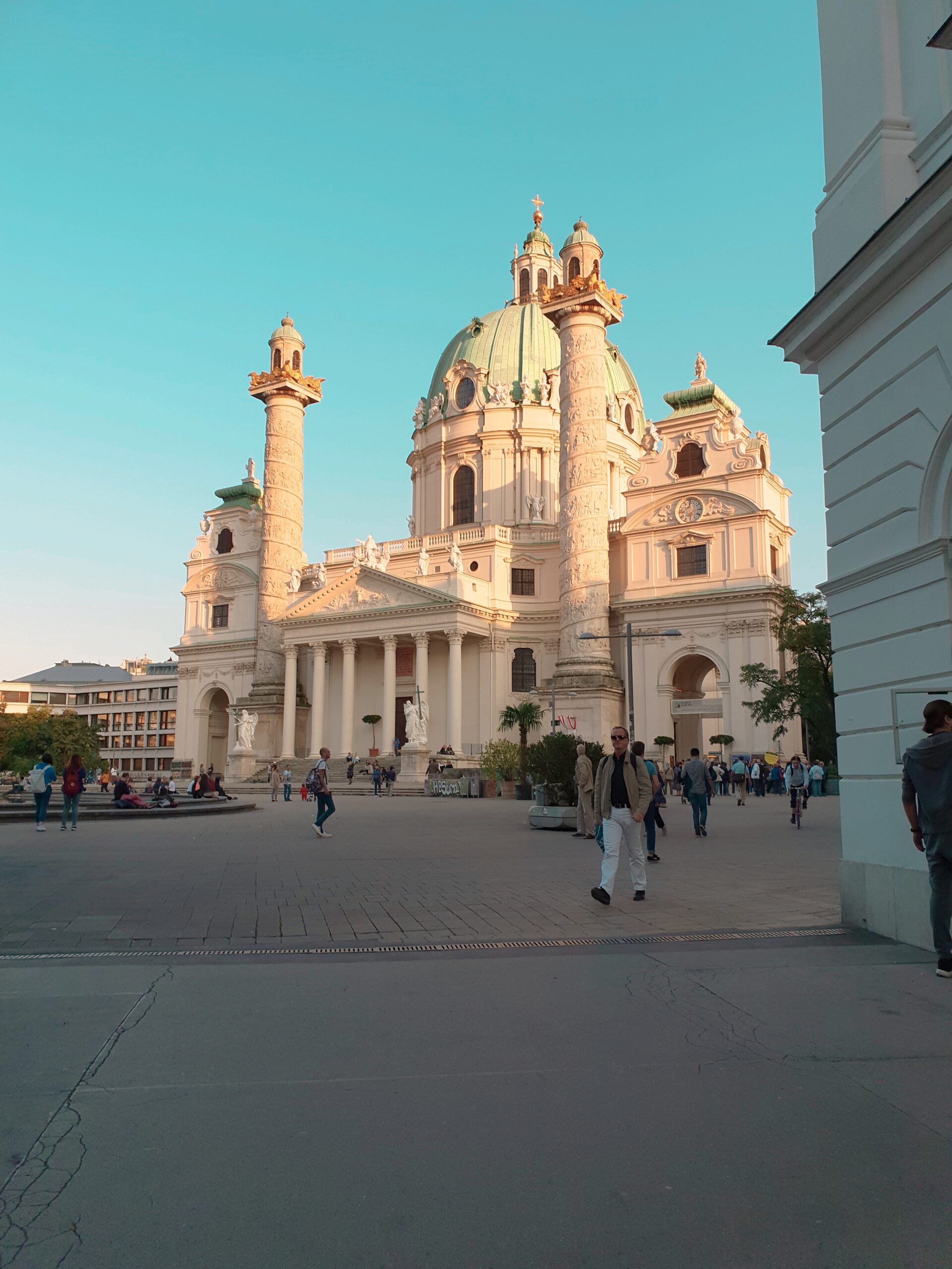 Beautiful historic building showcasing stunning architecture in Vienna with intricate details and classic design.